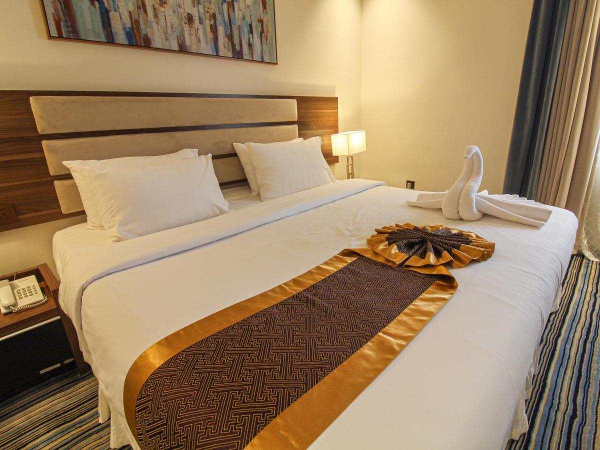 Friesian Hotel Suites Джидда Екстер'єр фото