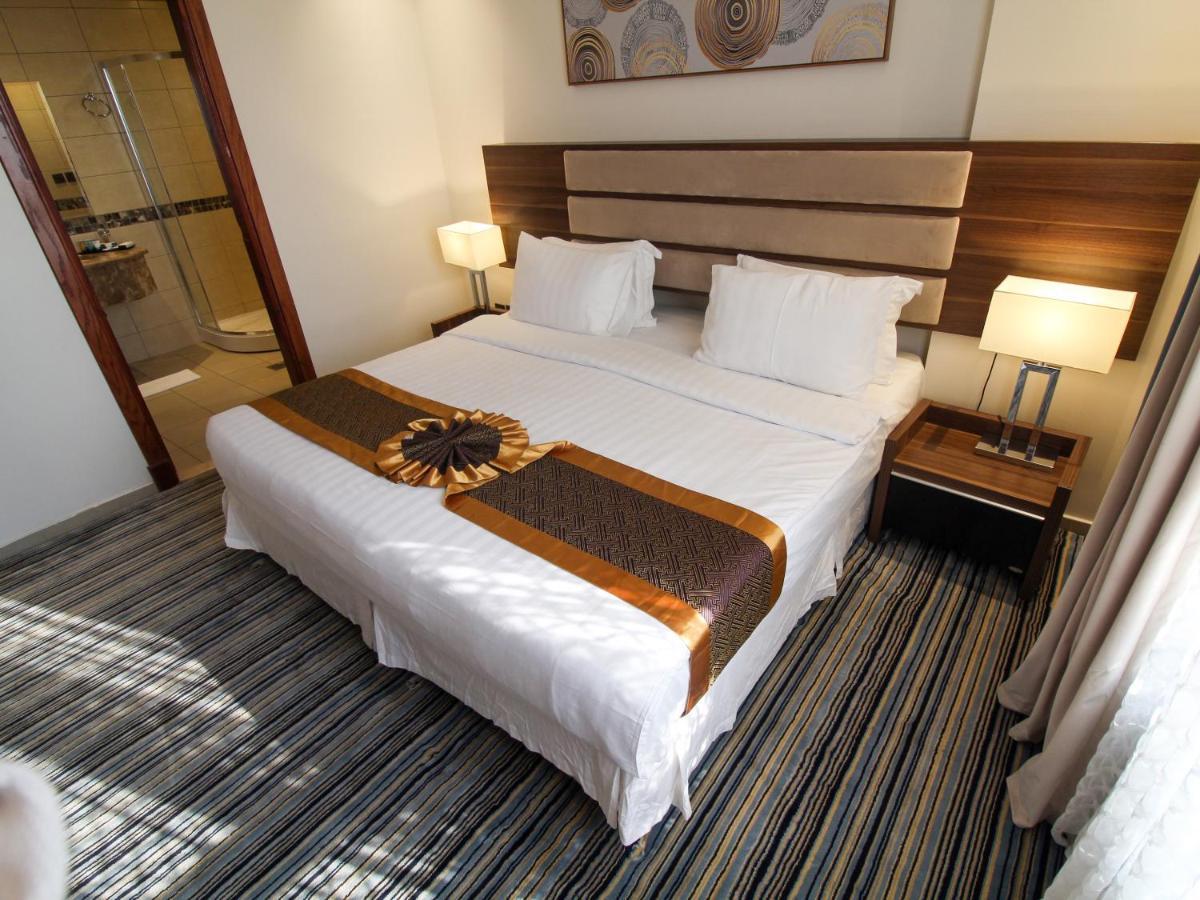 Friesian Hotel Suites Джидда Екстер'єр фото