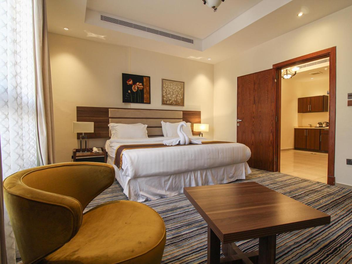 Friesian Hotel Suites Джидда Екстер'єр фото